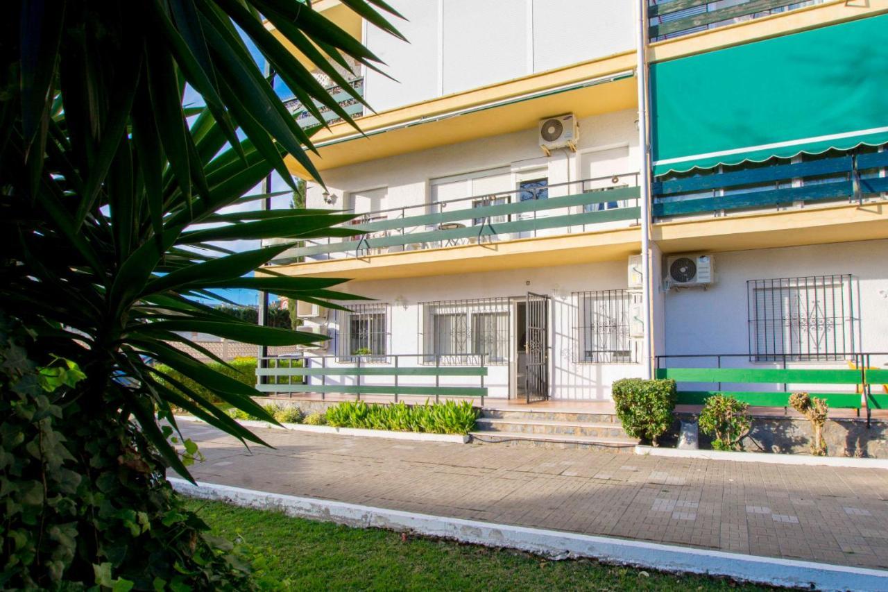 Apartamentos Los Alamos Sardinero Torremolinos Ngoại thất bức ảnh