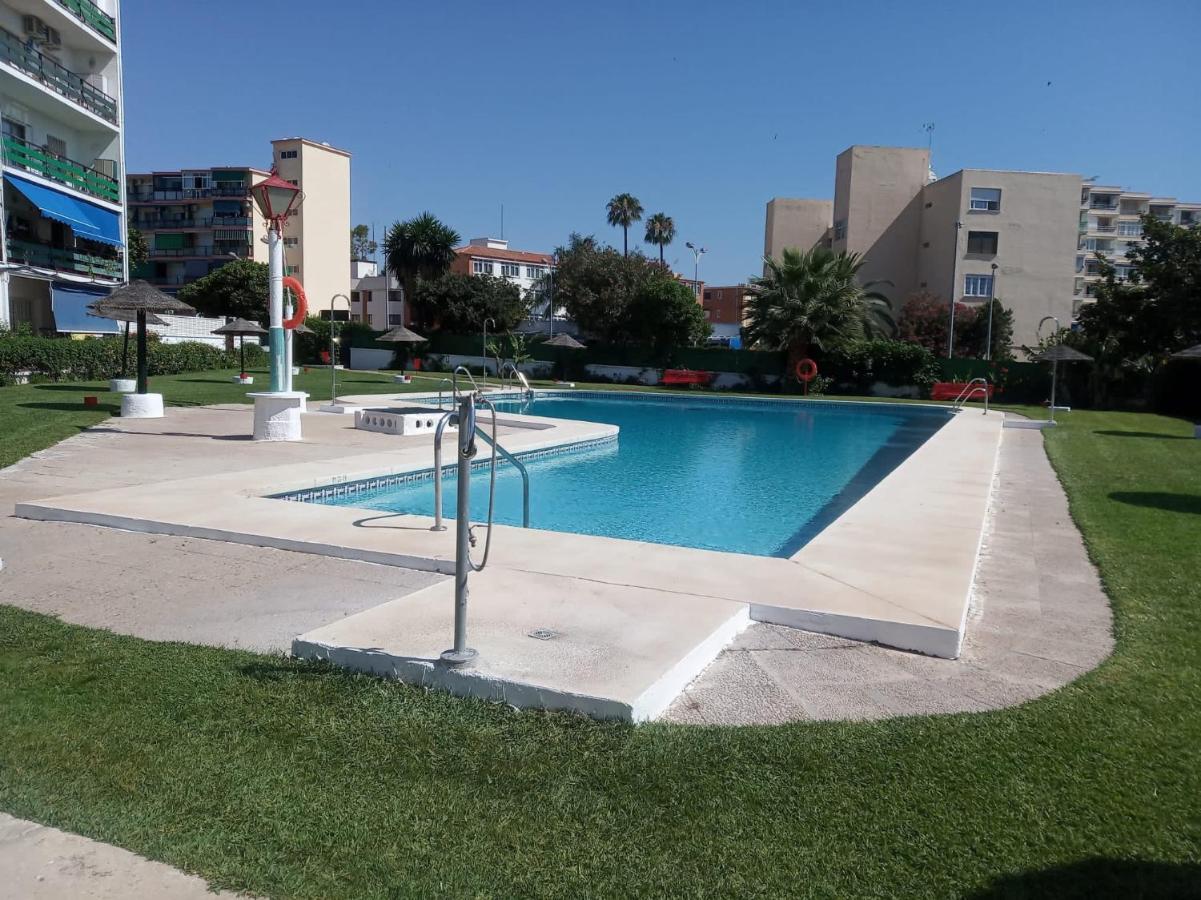 Apartamentos Los Alamos Sardinero Torremolinos Ngoại thất bức ảnh